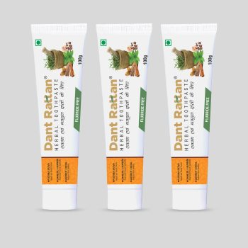 Pack of three herbal toothpastes for gum health and fresh breath.