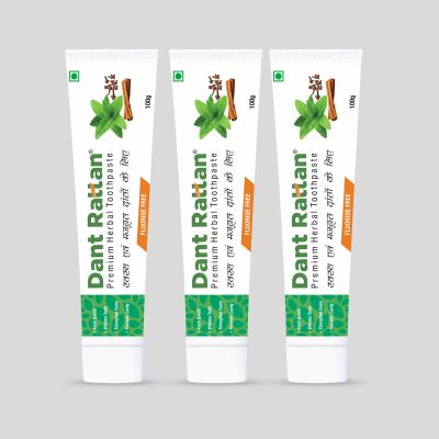 Dant Rattan Premium Herbal Toothpaste -100gm (Pack of 3)